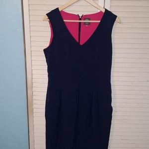 Vince Camuto dress with pockets